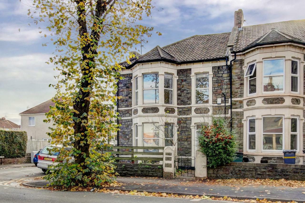 Lovely 3 Bed House In Bristol Villa Buitenkant foto